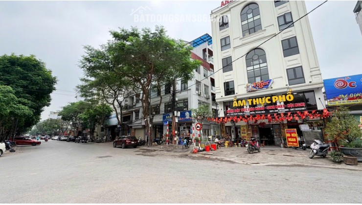 Bán nhà mặt phố Trạm, Long Biên. Dưới 13,2 tỷ. Thang máy 60m2 x 7T. Vỉa hè 3m